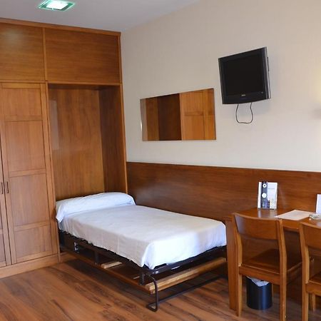 Hotel Milagros Rio Riaza Bagian luar foto
