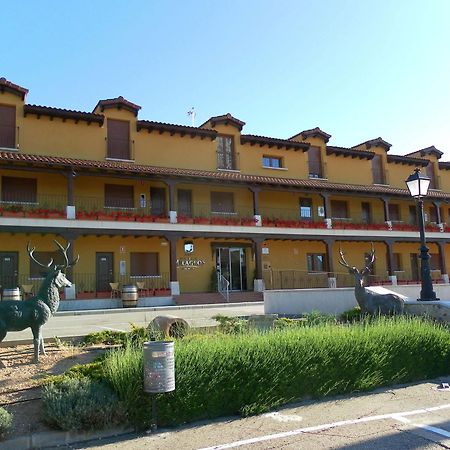 Hotel Milagros Rio Riaza Bagian luar foto