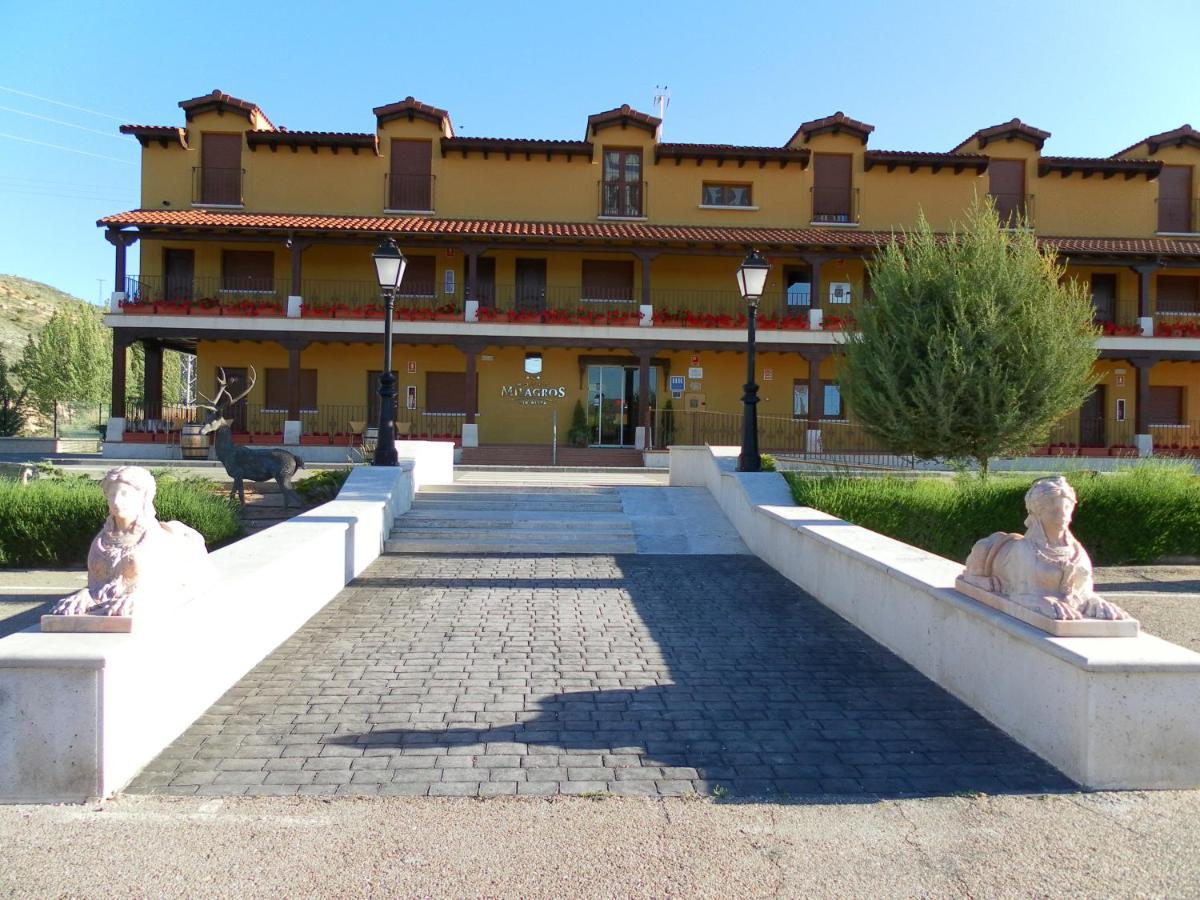 Hotel Milagros Rio Riaza Bagian luar foto