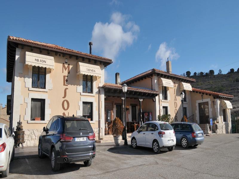 Hotel Milagros Rio Riaza Bagian luar foto