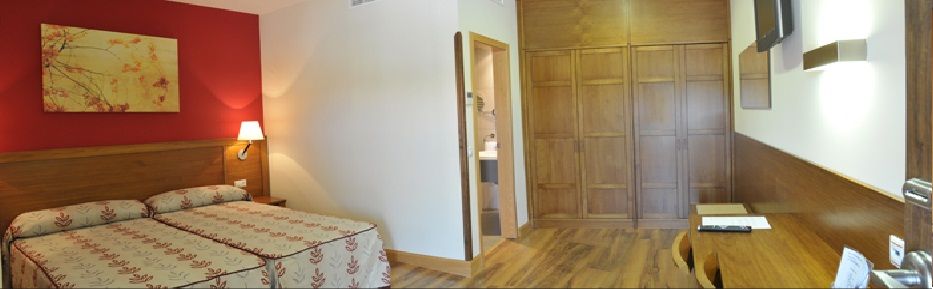 Hotel Milagros Rio Riaza Bagian luar foto